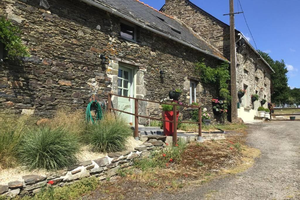 Willa Les Ecuries Is A Modern Renovated Barn Laniscat Zewnętrze zdjęcie
